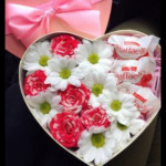 Микс кустовой розы от интернет-магазина «Цветочная сказка»в Петропавловске-Камчатском